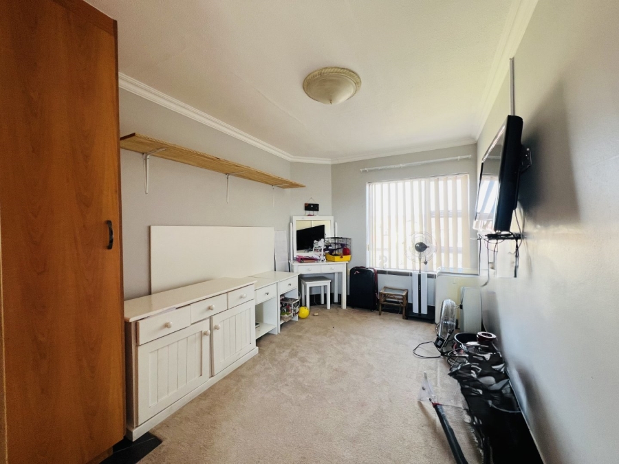 3 Bedroom Property for Sale in Island View Western Cape